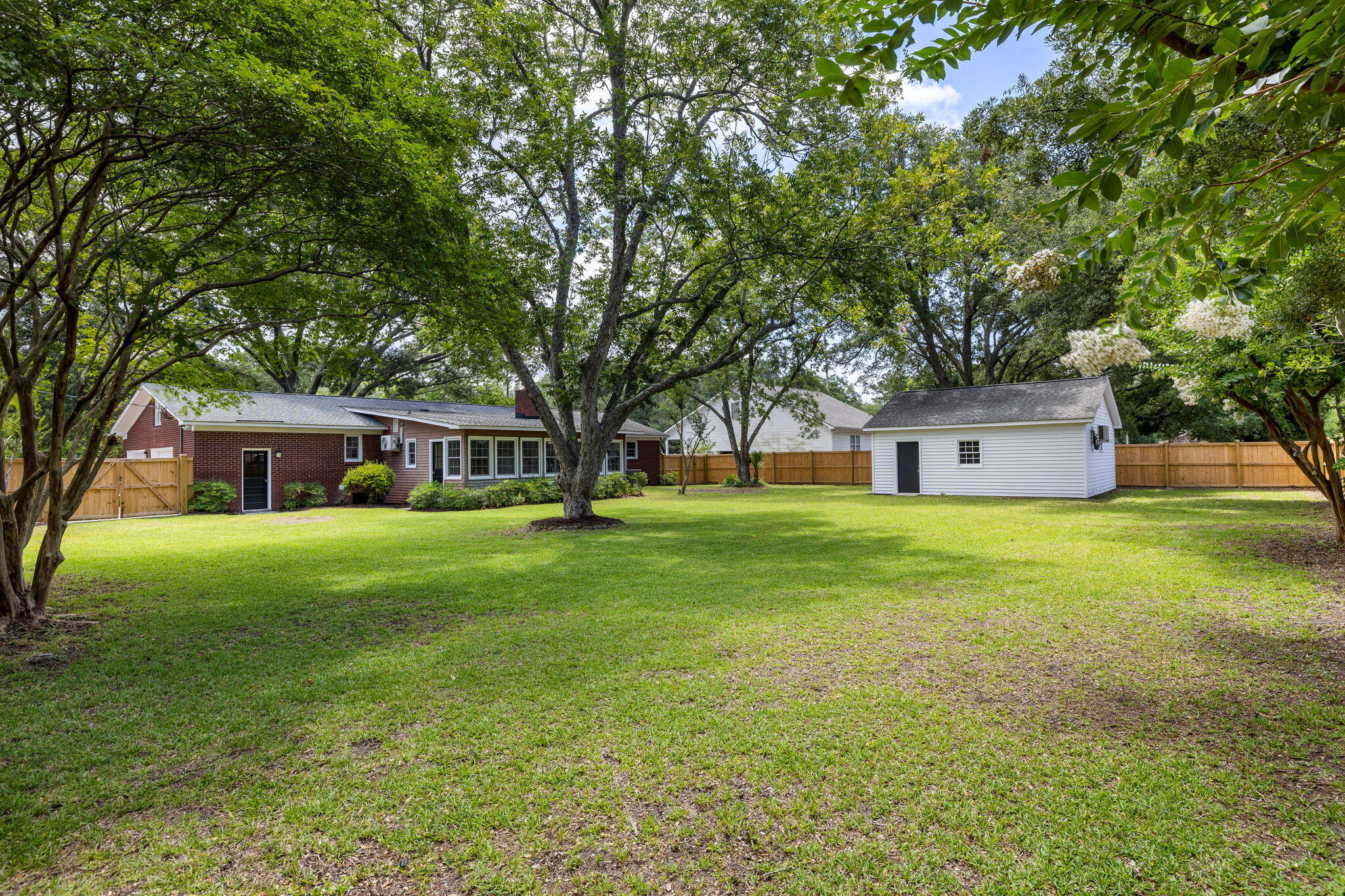 1335 Old Colony Road Mount Pleasant, SC 29464 - Photo 28 of 33
