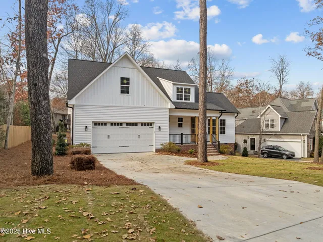 $730,000 | 1165 Burning Tree Road, Pinehurst, NC 28374