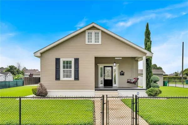 $335,000 | 530 Urbandale Street, Marrero, LA 70072