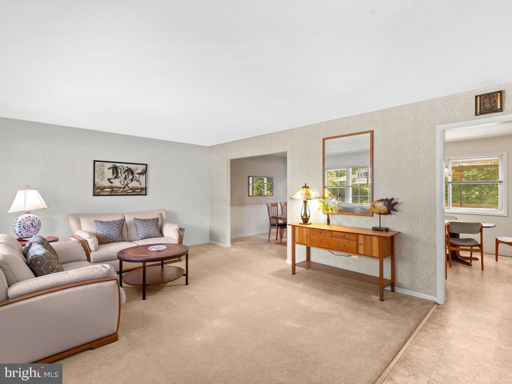 13109 Tamarack Road Silver Spring, MD 20904 - Photo 2 of 41