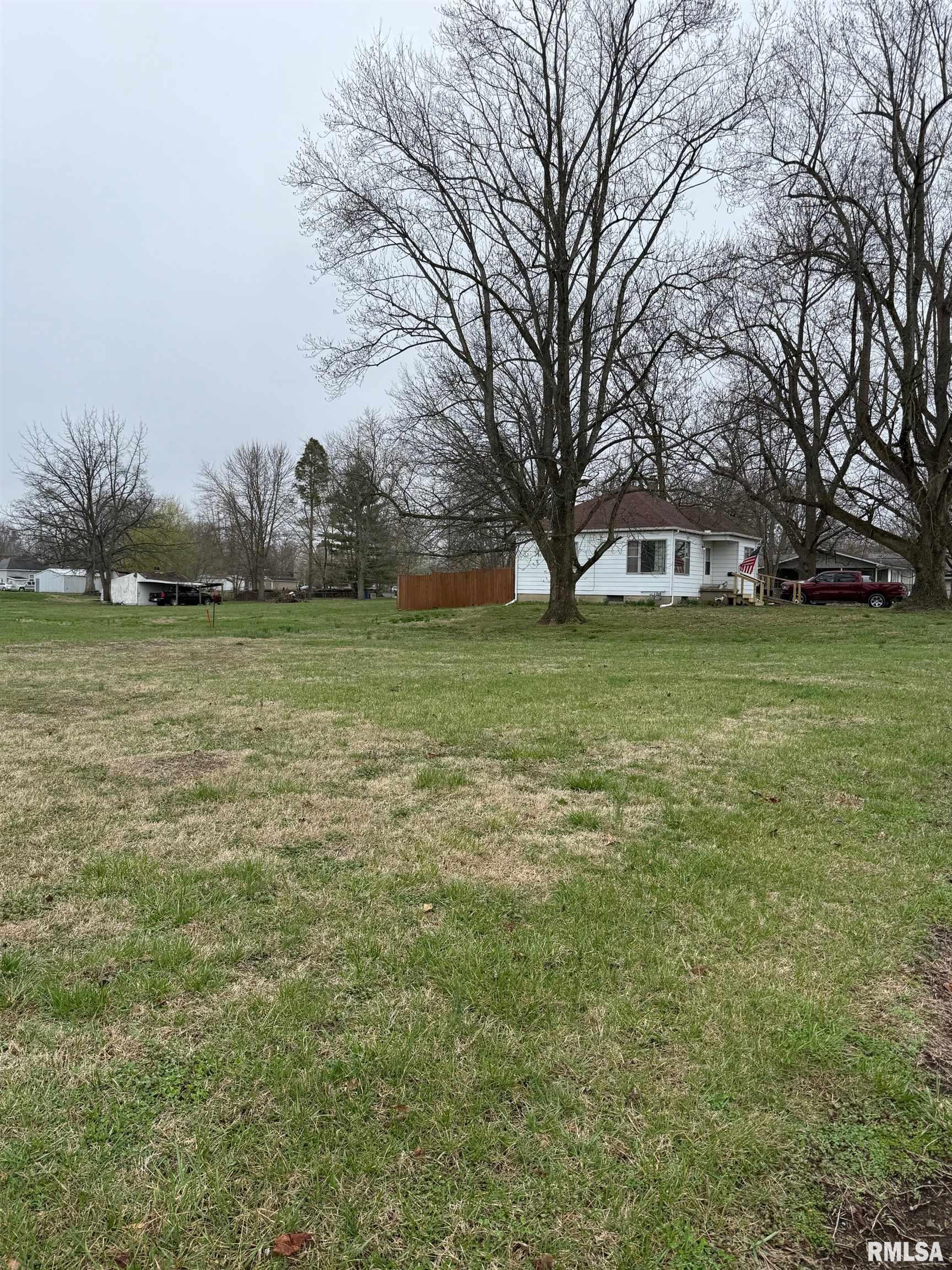 710 West Maple Street Herrin, IL 62948 - Photo 2 of 7