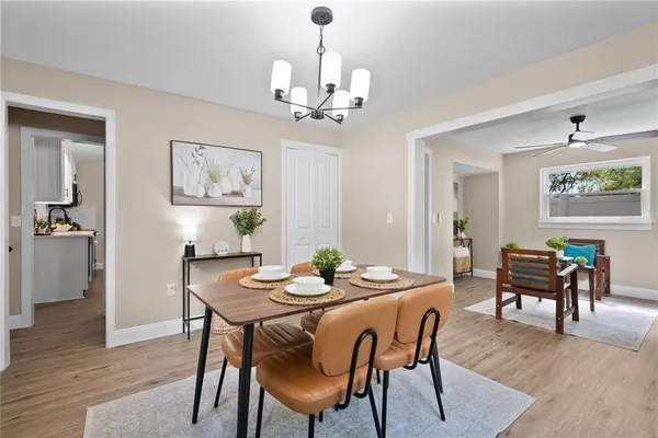 $639,900 | 2712 South Crystal Lake Drive, Orlando, FL 32806