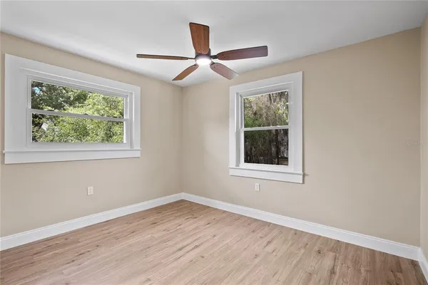 $639,900 | 2712 South Crystal Lake Drive, Orlando, FL 32806