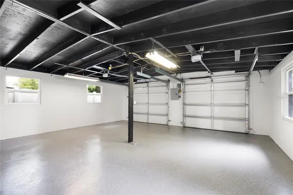 $639,900 | 2712 South Crystal Lake Drive, Orlando, FL 32806