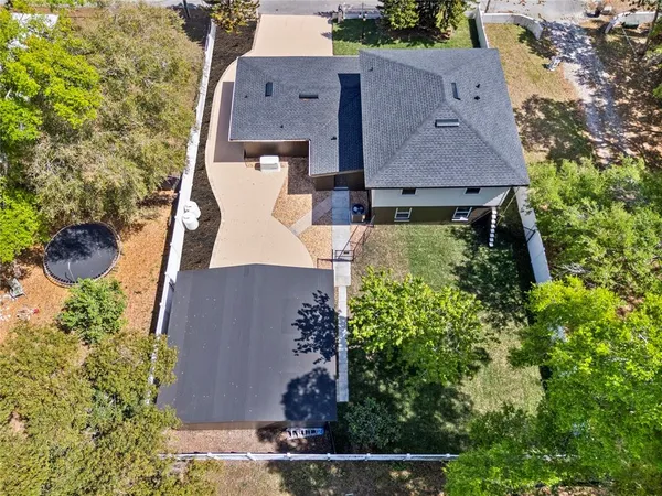 $639,900 | 2712 South Crystal Lake Drive, Orlando, FL 32806