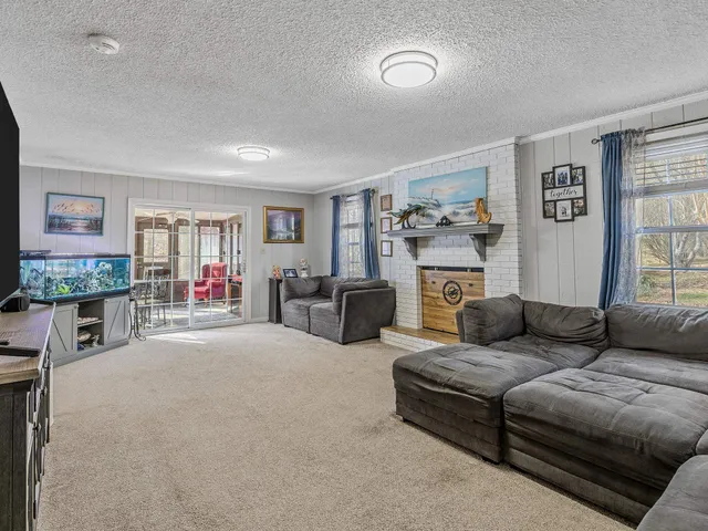 $432,000 | 102 Memory Lane, Moore, SC 29369