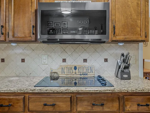 $432,000 | 102 Memory Lane, Moore, SC 29369