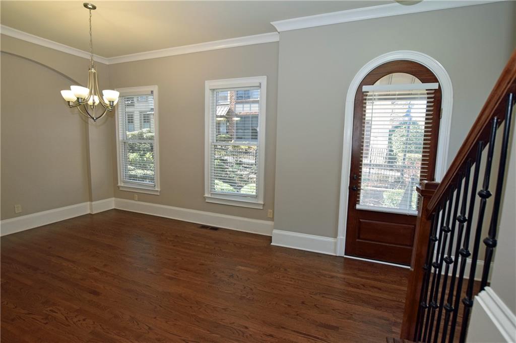 396 15th Street Northwest, Unit 8 Atlanta, GA 30318 - Photo 5 of 27