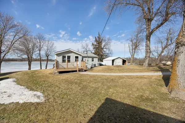 $375,000 | 6423 85th Street Northwest, Maple Lake, MN 55358