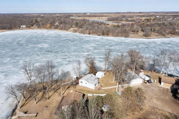 $375,000 | 6423 85th Street Northwest, Maple Lake, MN 55358