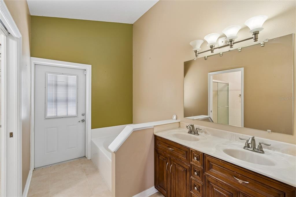 1008 Old Barn Road Orlando, FL 32825 - Photo 22 of 41