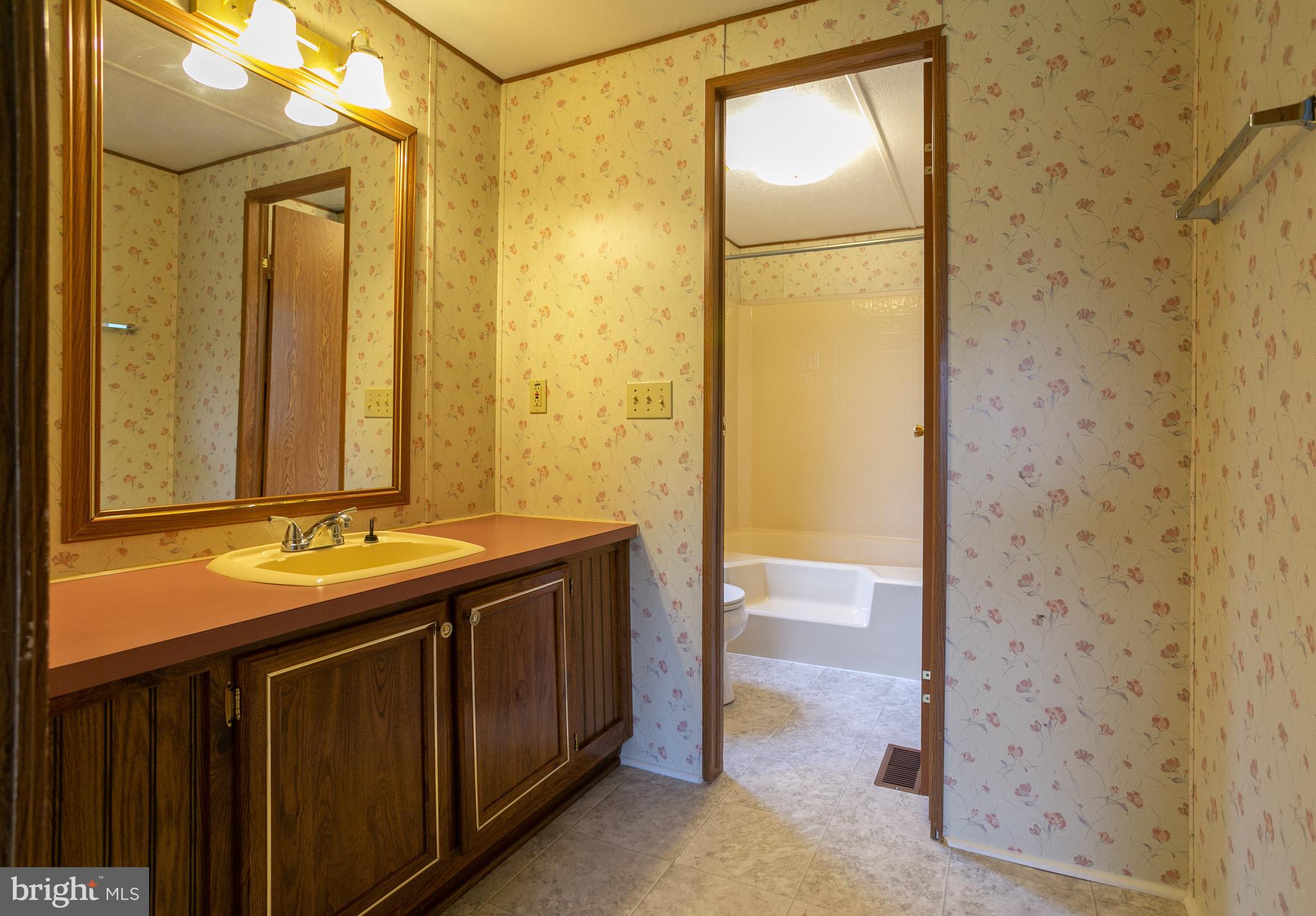 4508 Sefranka Road Temple, PA 19560 - Photo 12 of 21 Gallery Image 12