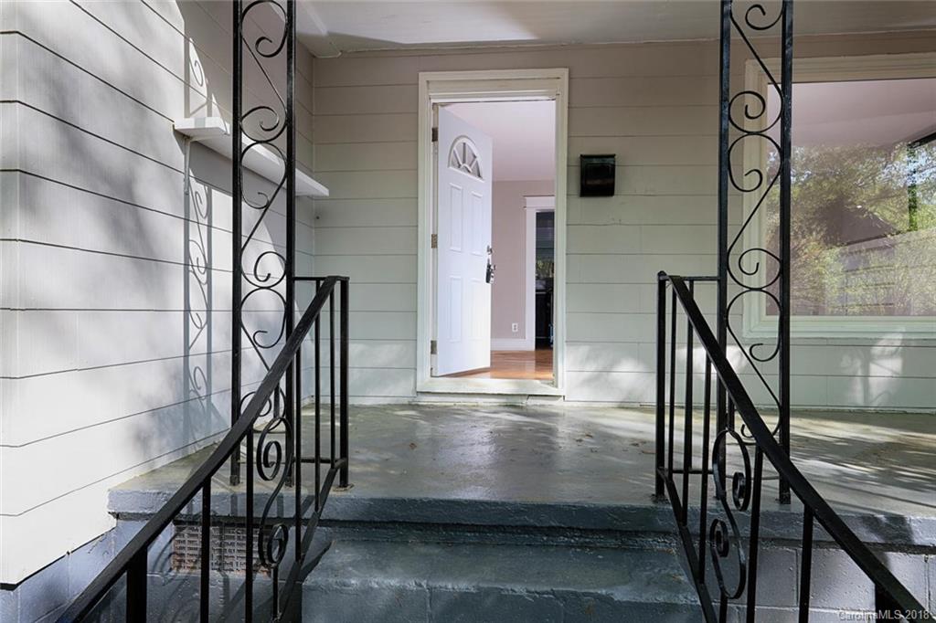 1400 Effingham Road Charlotte, NC 28208 - Photo 4 of 17 Gallery Image 4
