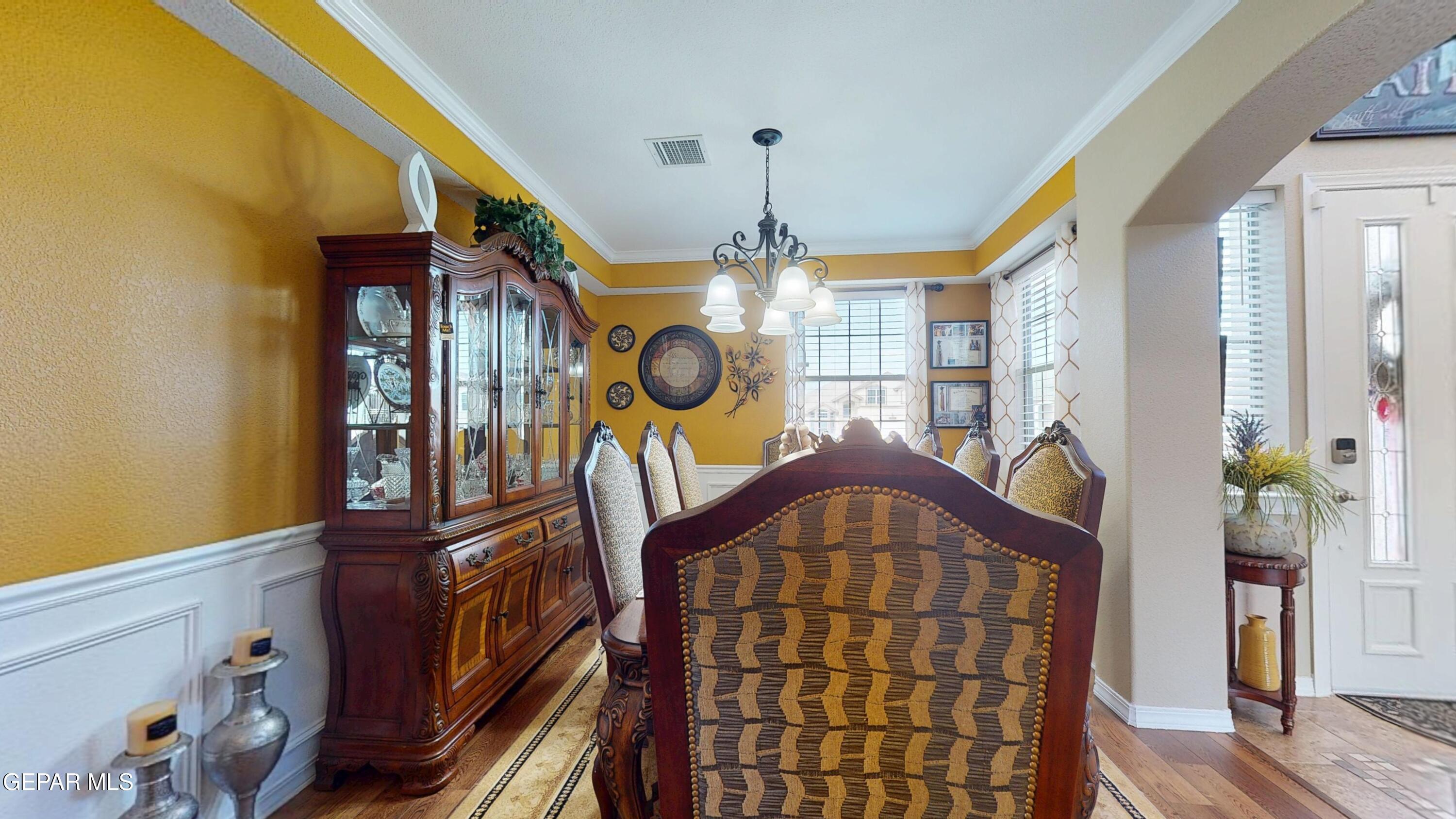 12239 Rathmore Drive El Paso, TX 79928 - Photo 8 of 60 Formal Dining