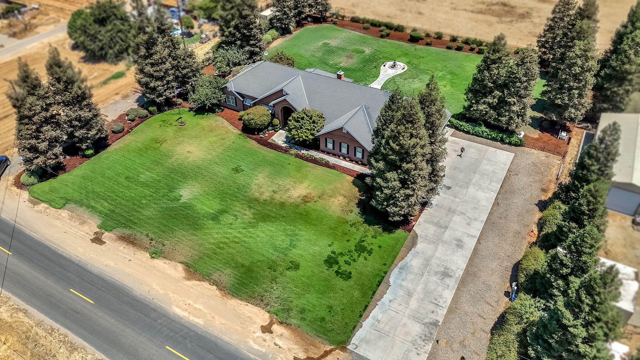34700 Rd 140 Visalia, CA 93292 - Photo 49 of 52 49-dji_fly_20250717_130936_0227_17527833