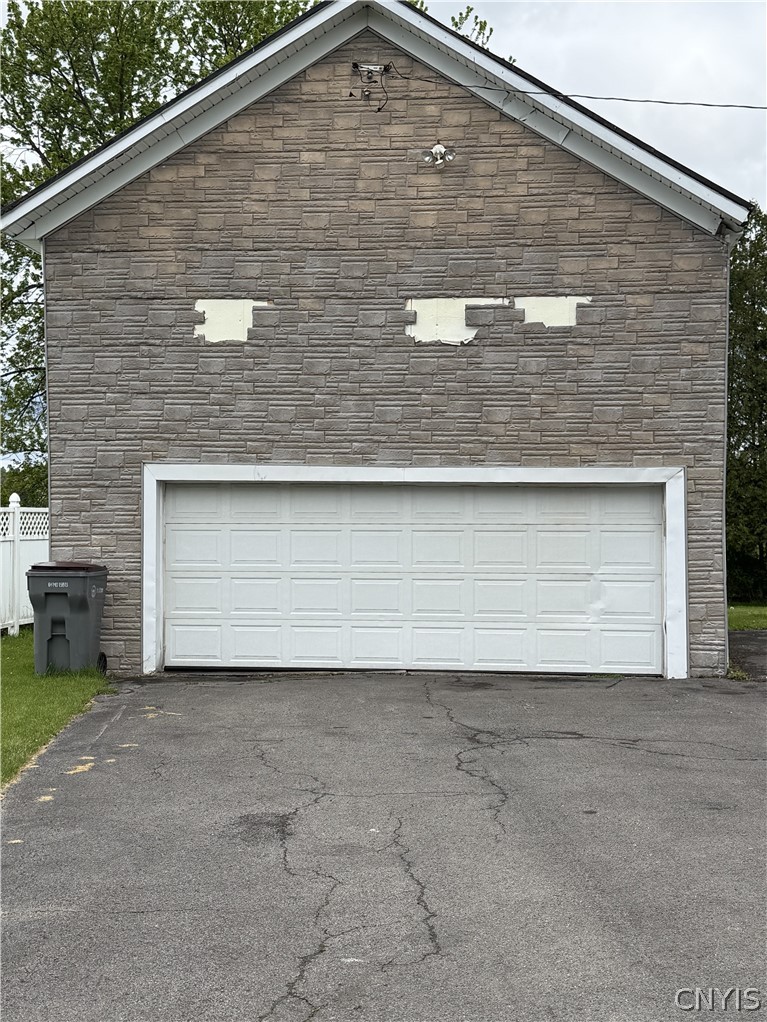 906 Jervis Avenue Rome, NY 13440 - Photo 2 of 11
