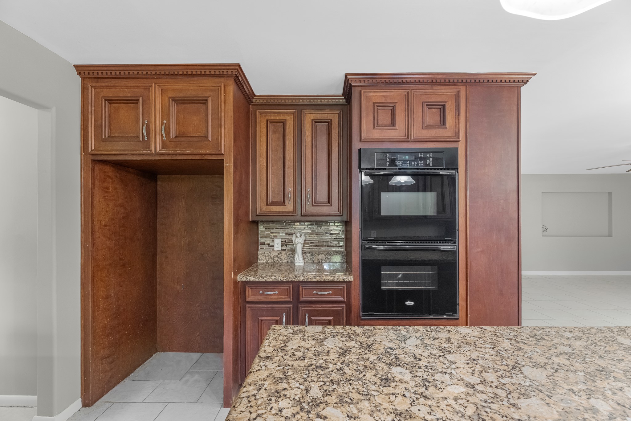 1109 Becker Street Channelview, TX 77530 - Photo 17 of 49