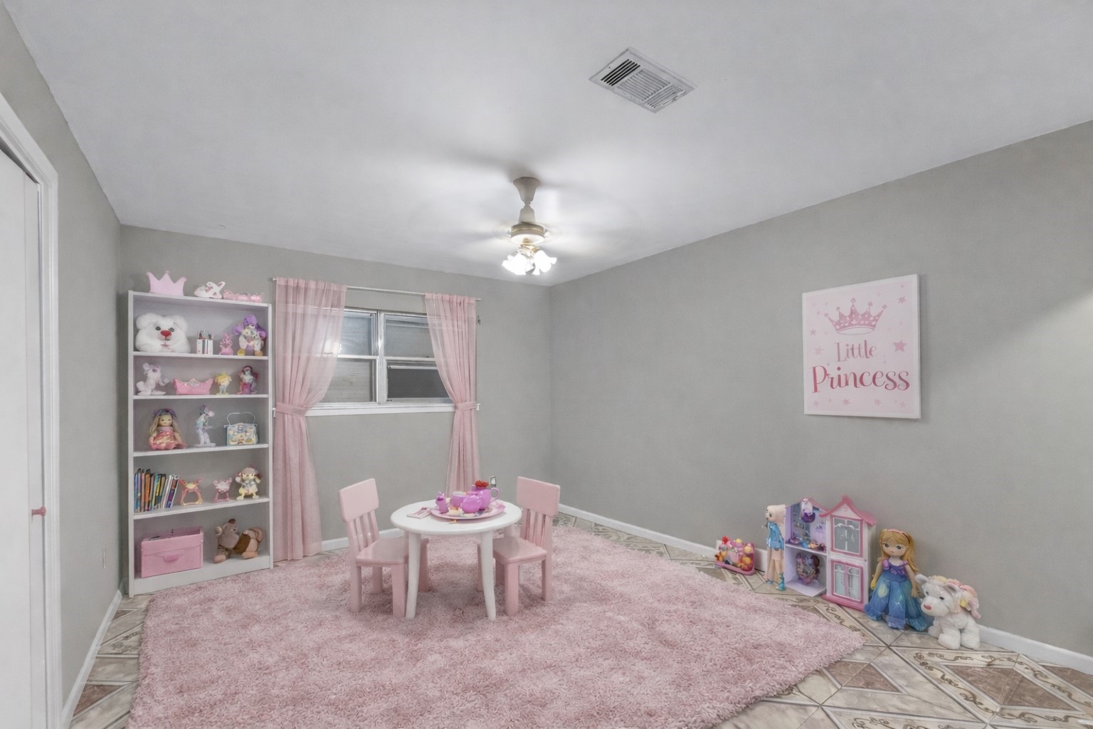 1109 Becker Street Channelview, TX 77530 - Photo 30 of 49 a dining room with a table and chairs
