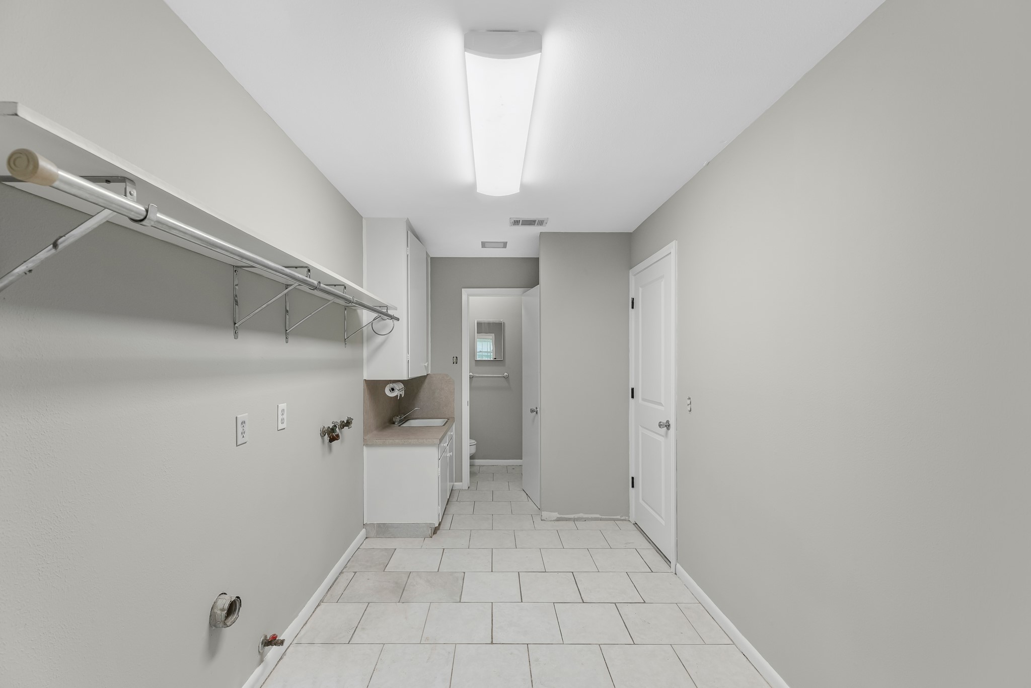 1109 Becker Street Channelview, TX 77530 - Photo 36 of 49 a view of an empty room