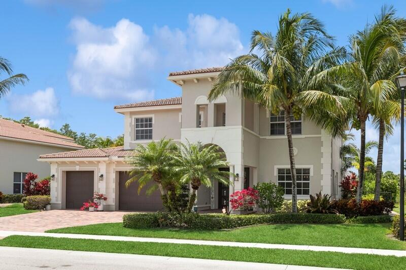 189 Umbrella Place Jupiter, FL 33458 - Photo 2 of 51 Front of Home