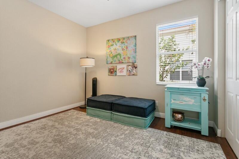 189 Umbrella Place Jupiter, FL 33458 - Photo 22 of 51 Downstairs Bedroom