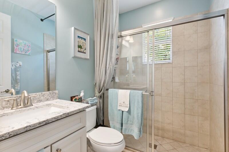 189 Umbrella Place Jupiter, FL 33458 - Photo 23 of 51 Downstairs Bathroom
