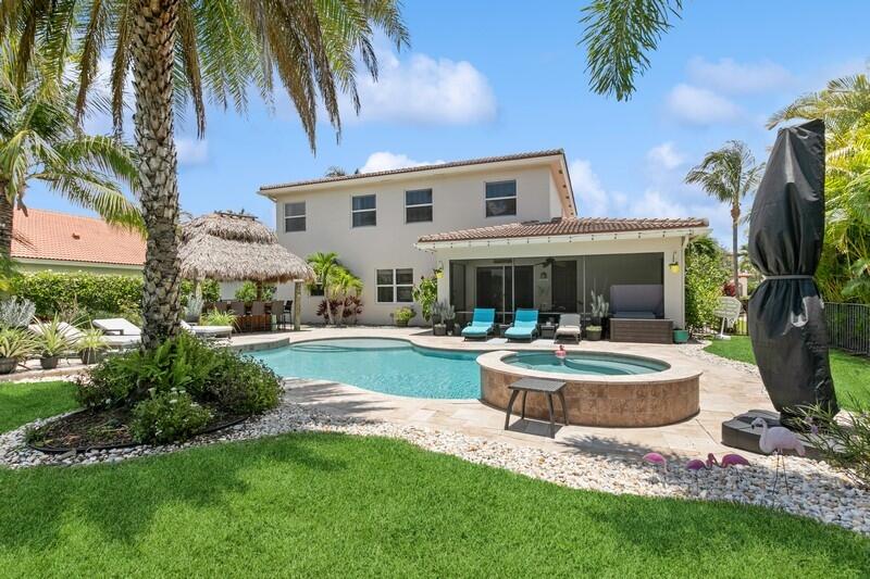 189 Umbrella Place Jupiter, FL 33458 - Photo 7 of 51 Private Backyard