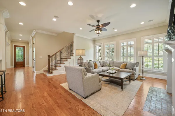 $1,195,000 | 256 Ivy Gate Lane, Knoxville, TN 37934