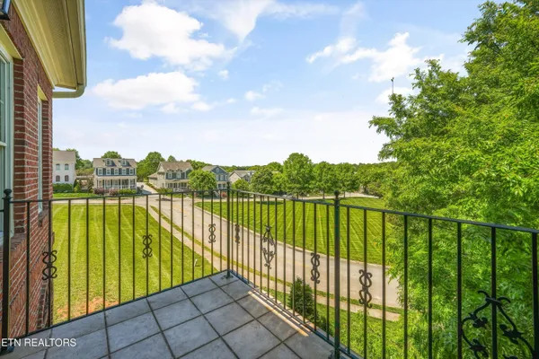 $1,195,000 | 256 Ivy Gate Lane, Knoxville, TN 37934