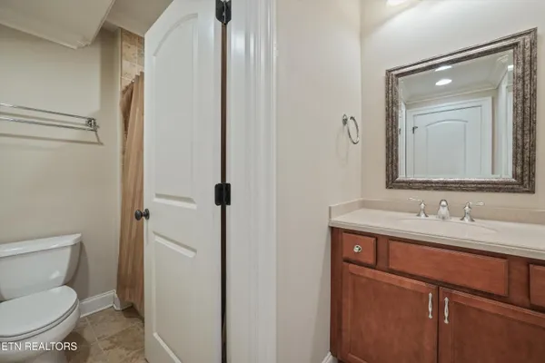$1,195,000 | 256 Ivy Gate Lane, Knoxville, TN 37934