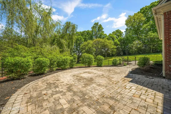 $1,195,000 | 256 Ivy Gate Lane, Knoxville, TN 37934