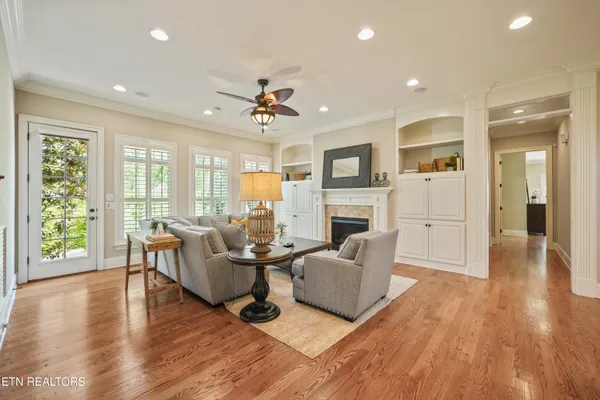 $1,195,000 | 256 Ivy Gate Lane, Knoxville, TN 37934