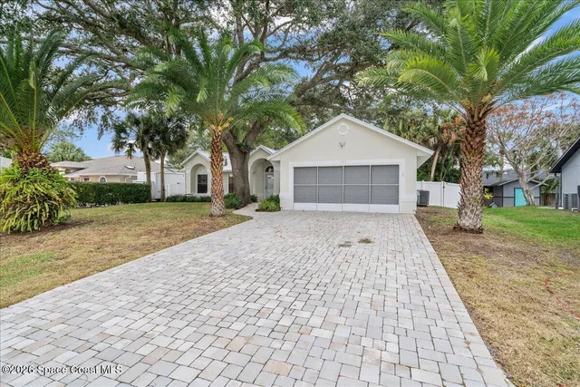 $385,000 | 189 Abeto Terrace, Sebastian, FL 32958