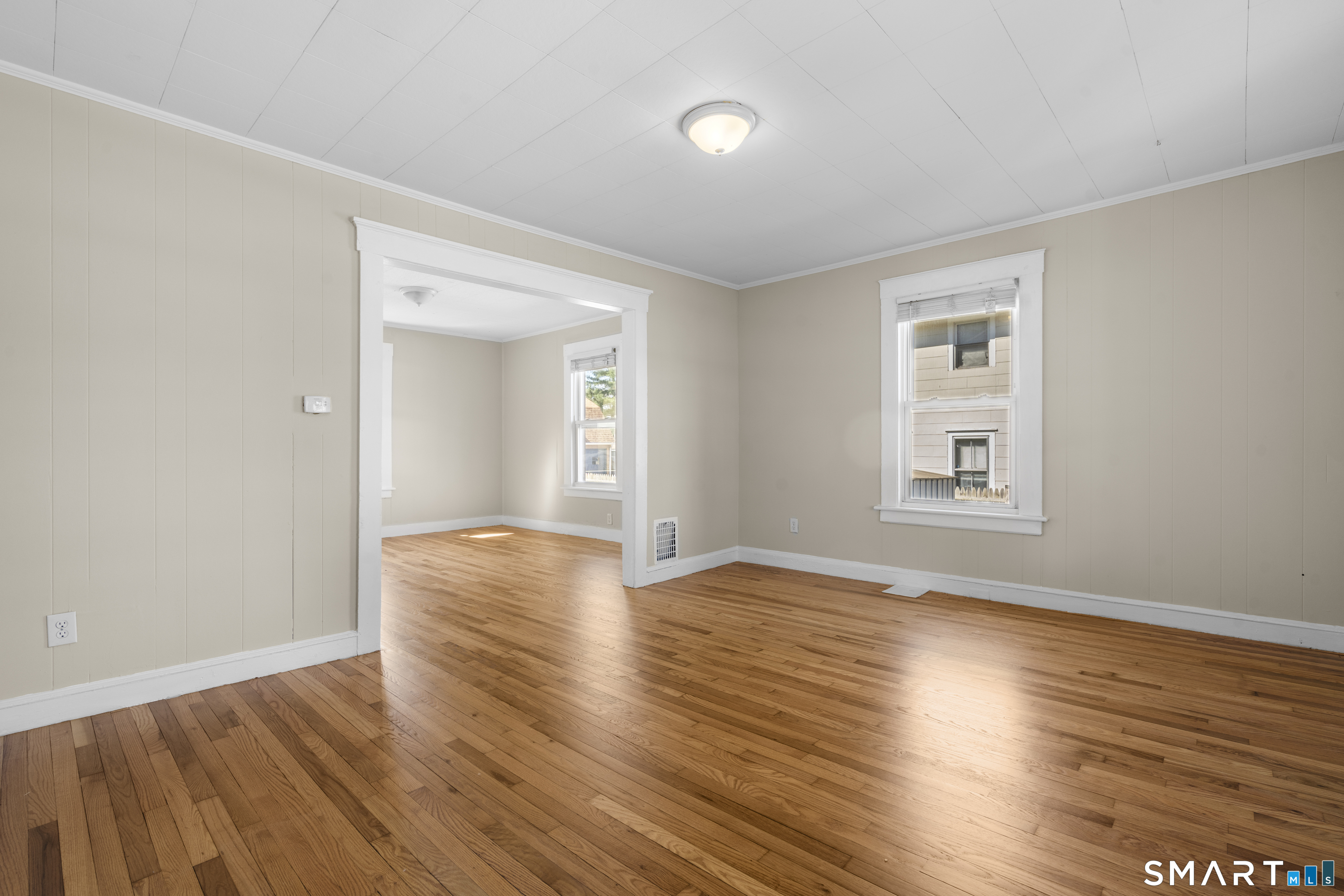 135 Atkins Street Meriden, CT 06450 - Photo 3 of 30