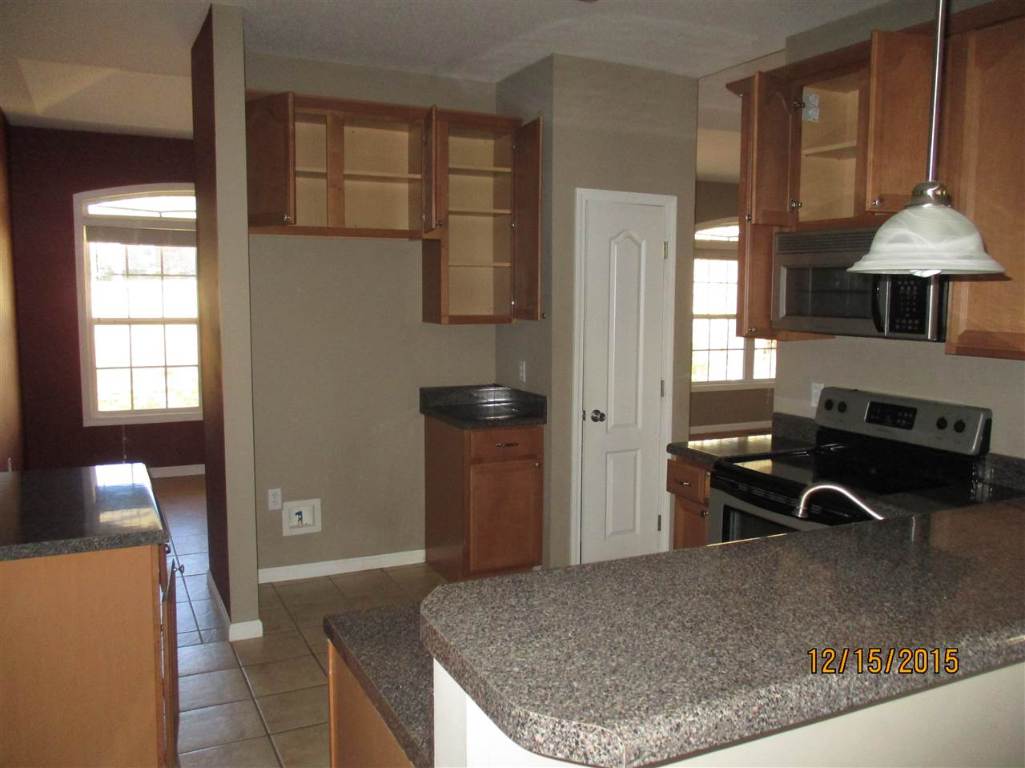 321 Tillotson Road Anderson, SC 29621 - Photo 11 of 18