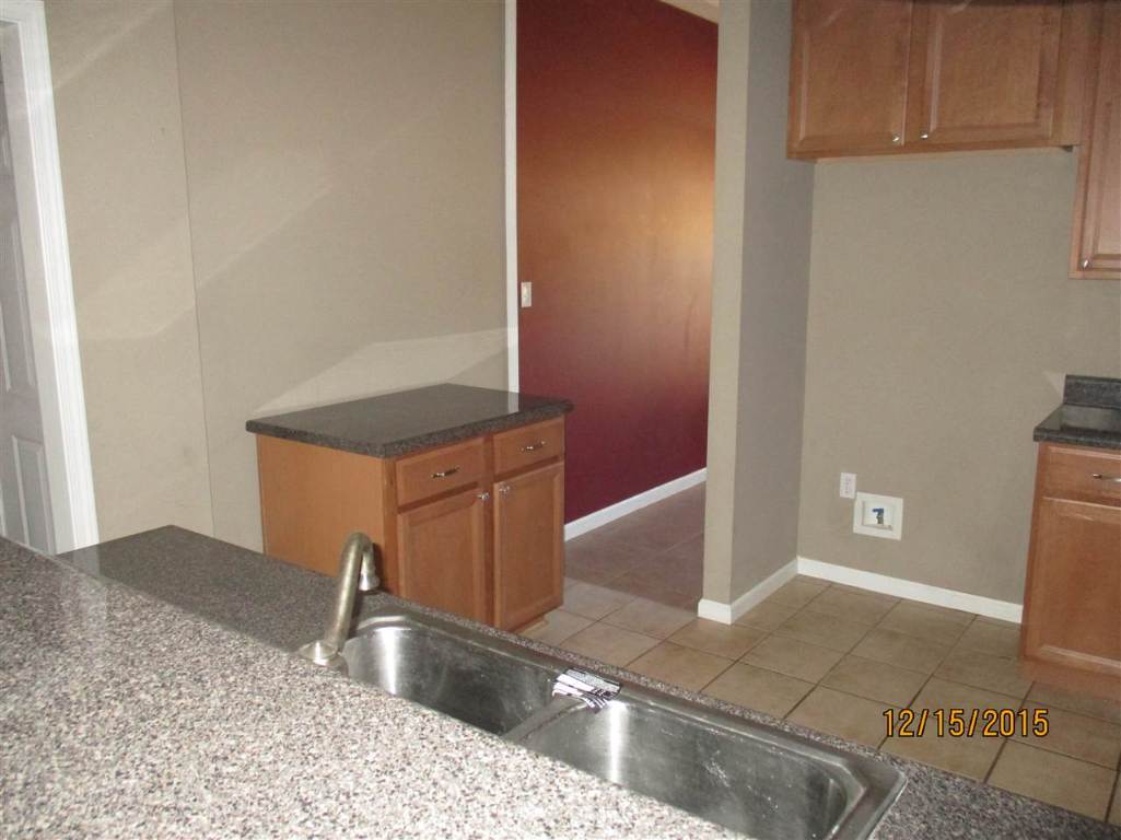 321 Tillotson Road Anderson, SC 29621 - Photo 12 of 18