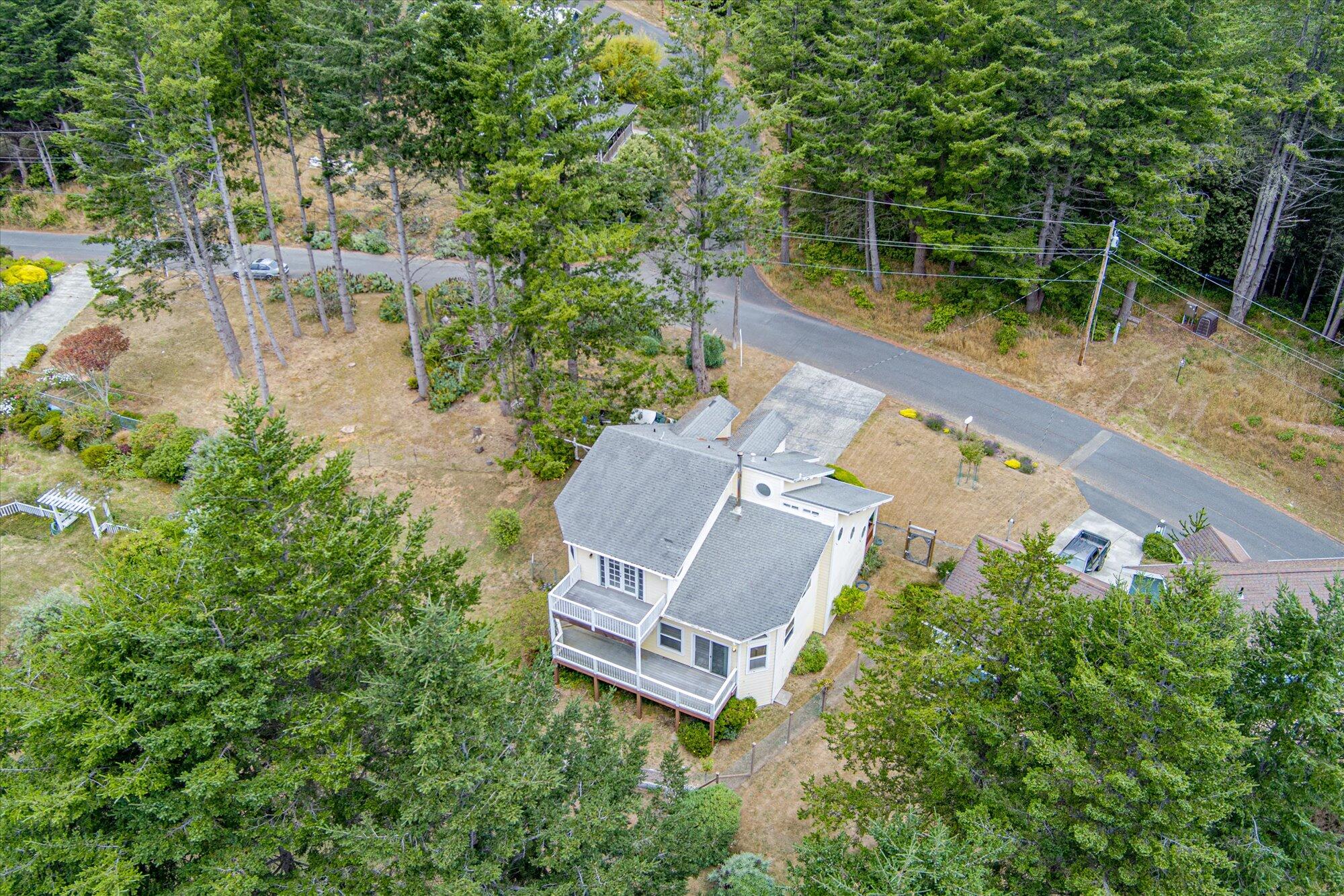341 Seafoam Road Whitethorn, CA 95589 - Photo 48 of 68