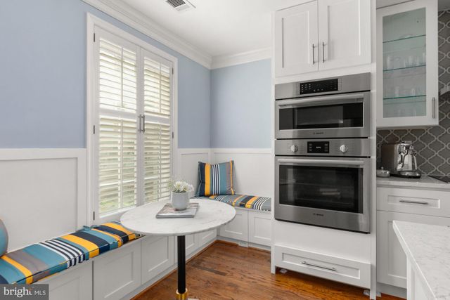 $1,000,000 | 1166 North Pitt Street, Alexandria, VA 22314