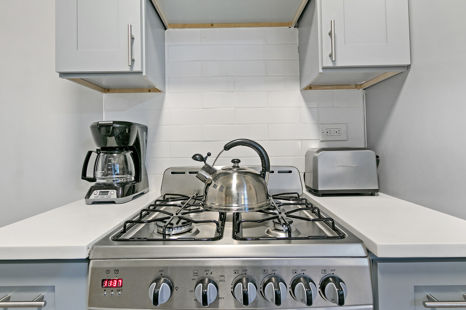 631 West Roscoe Street, Unit M2 Chicago, IL 60657 - Photo 15 of 17
