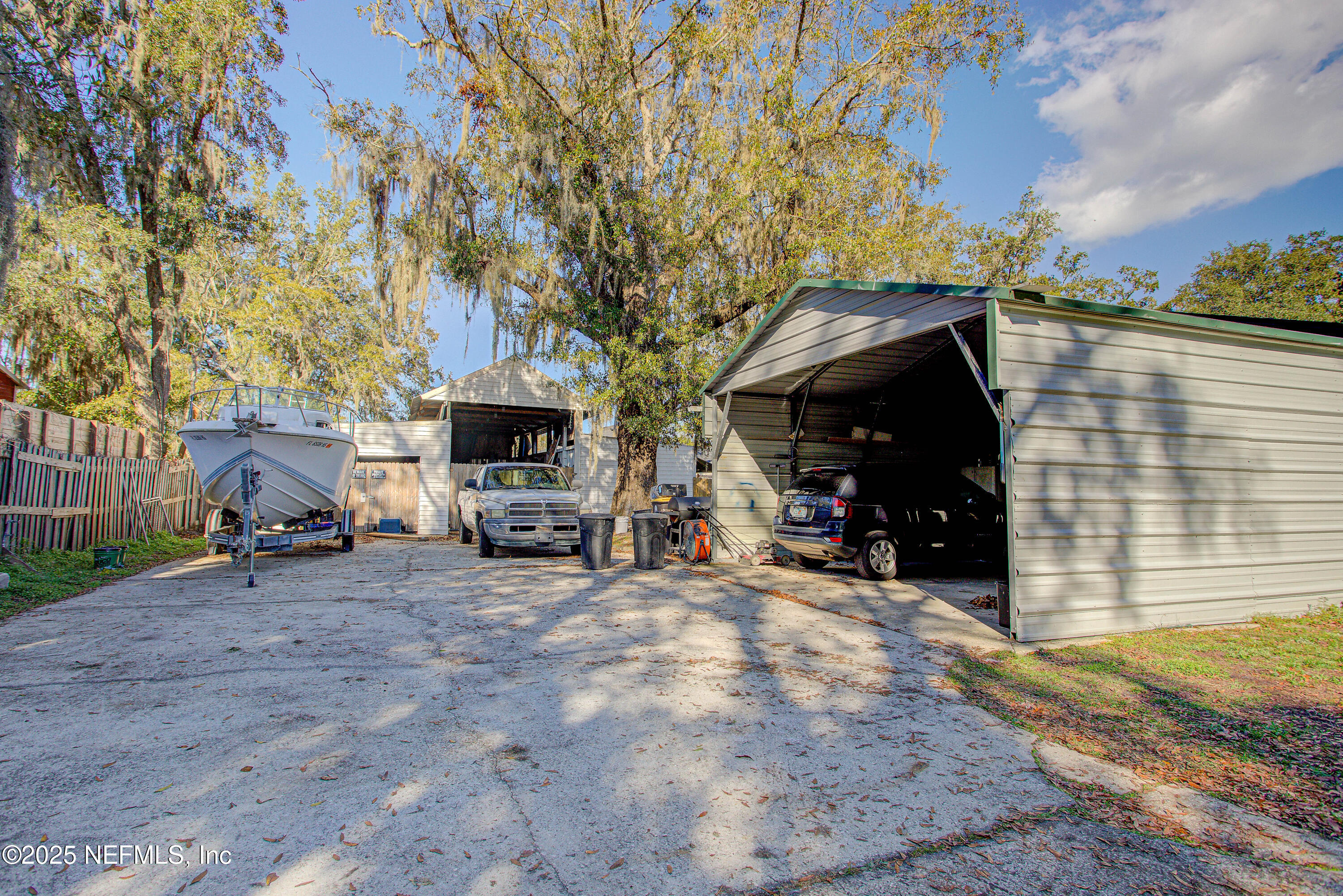 9115 Hipps Road Jacksonville, FL 32222 - Photo 25 of 31 20241230-9115_Hipps_Rd-43