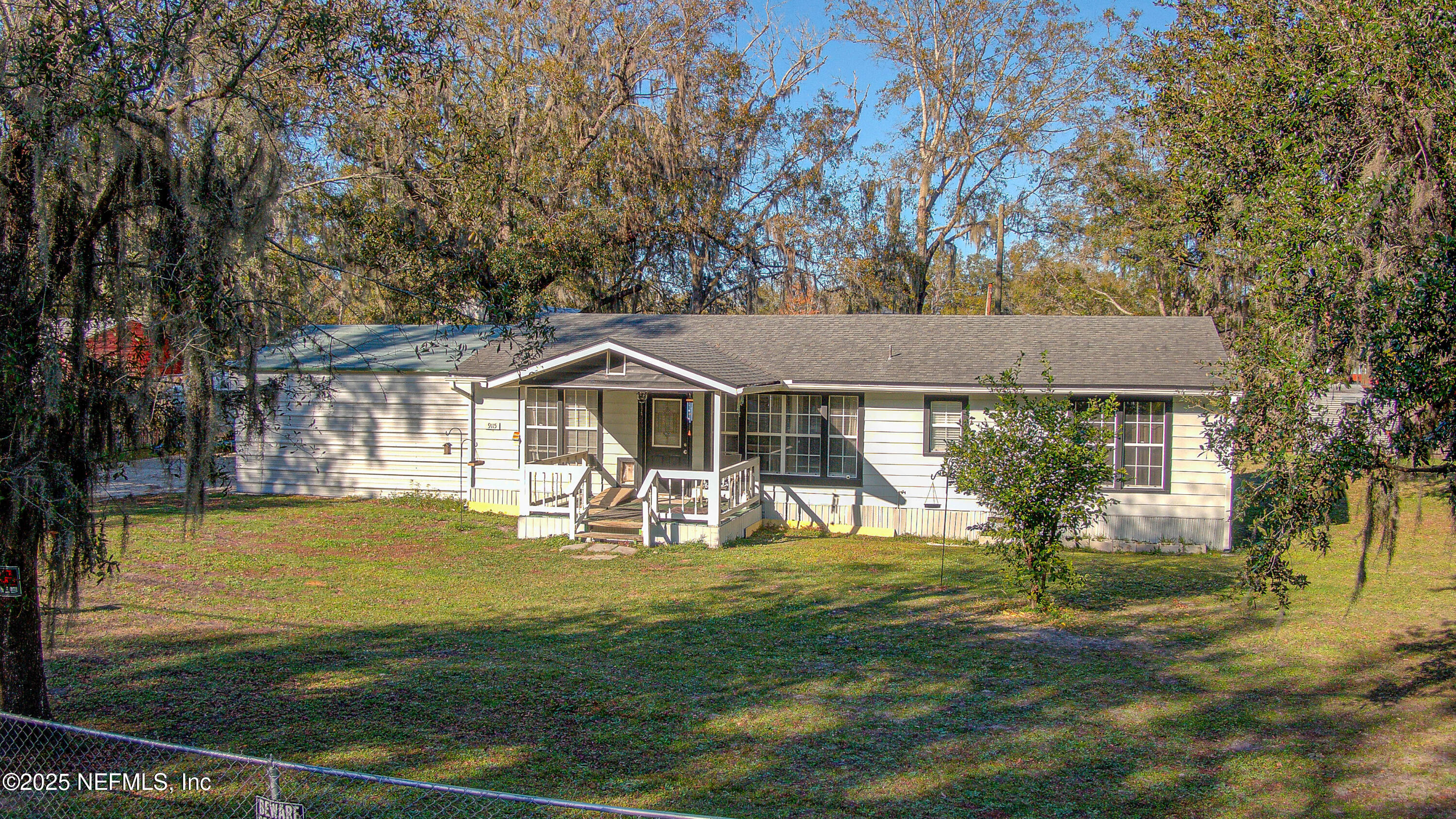 9115 Hipps Road Jacksonville, FL 32222 - Photo 5 of 31 20241230-9115_Hipps_Rd-07