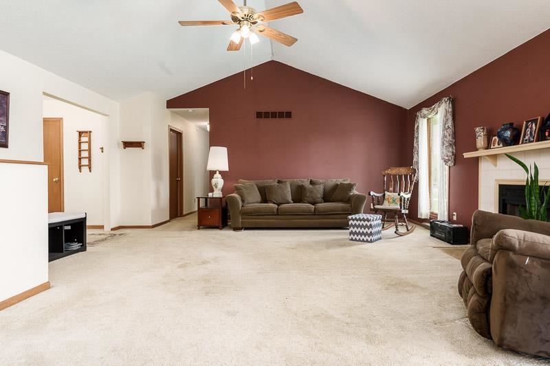 6159 Upper Ridge Way Roscoe, IL 61073 - Photo 15 of 31