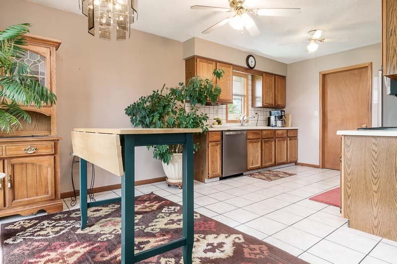 6159 Upper Ridge Way Roscoe, IL 61073 - Photo 17 of 31