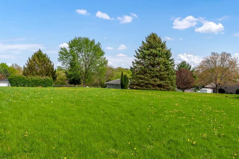 6159 Upper Ridge Way Roscoe, IL 61073 - Photo 4 of 31