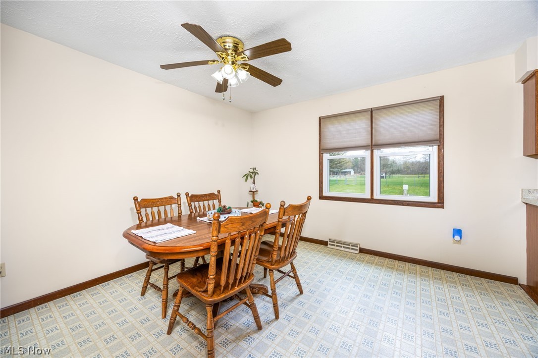 9810 Daniels Road Seville, OH 44273 - Photo 12 of 36