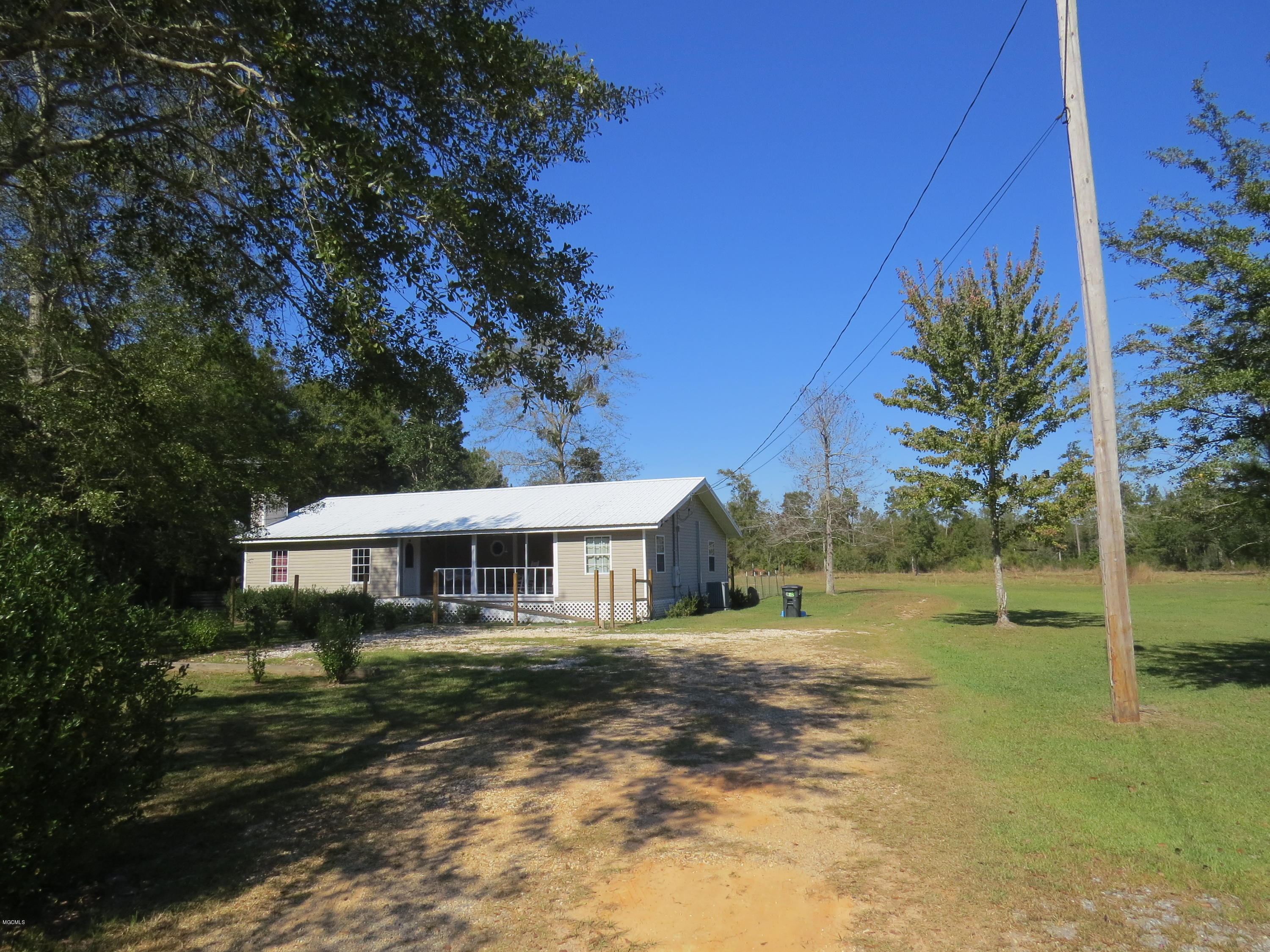 19055 Roosevelt Necaise Road Kiln, MS 39556 - Photo 27 of 31 IMG_2816