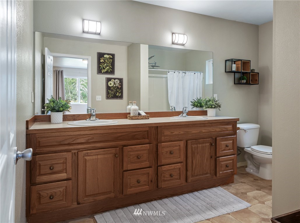 4864 East Rasor Road Belfair, WA 98528 - Photo 12 of 21 Gallery Image 12
