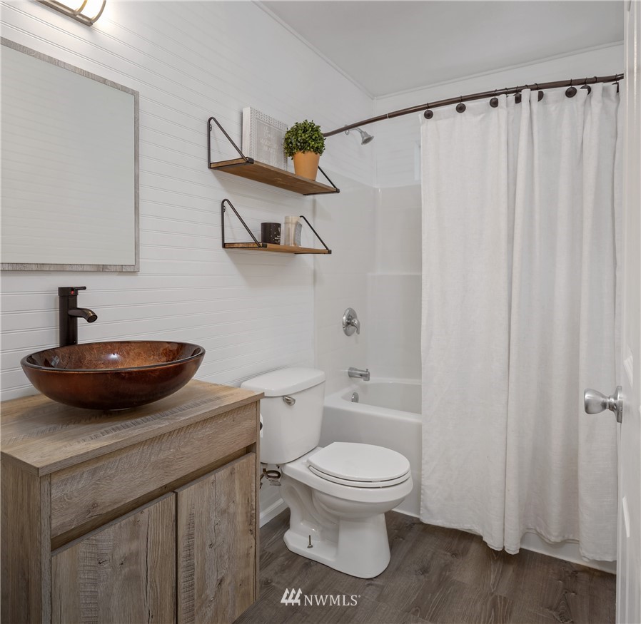 4864 East Rasor Road Belfair, WA 98528 - Photo 14 of 21 Gallery Image 14