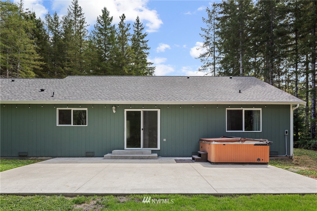 4864 East Rasor Road Belfair, WA 98528 - Photo 17 of 21 Gallery Image 17