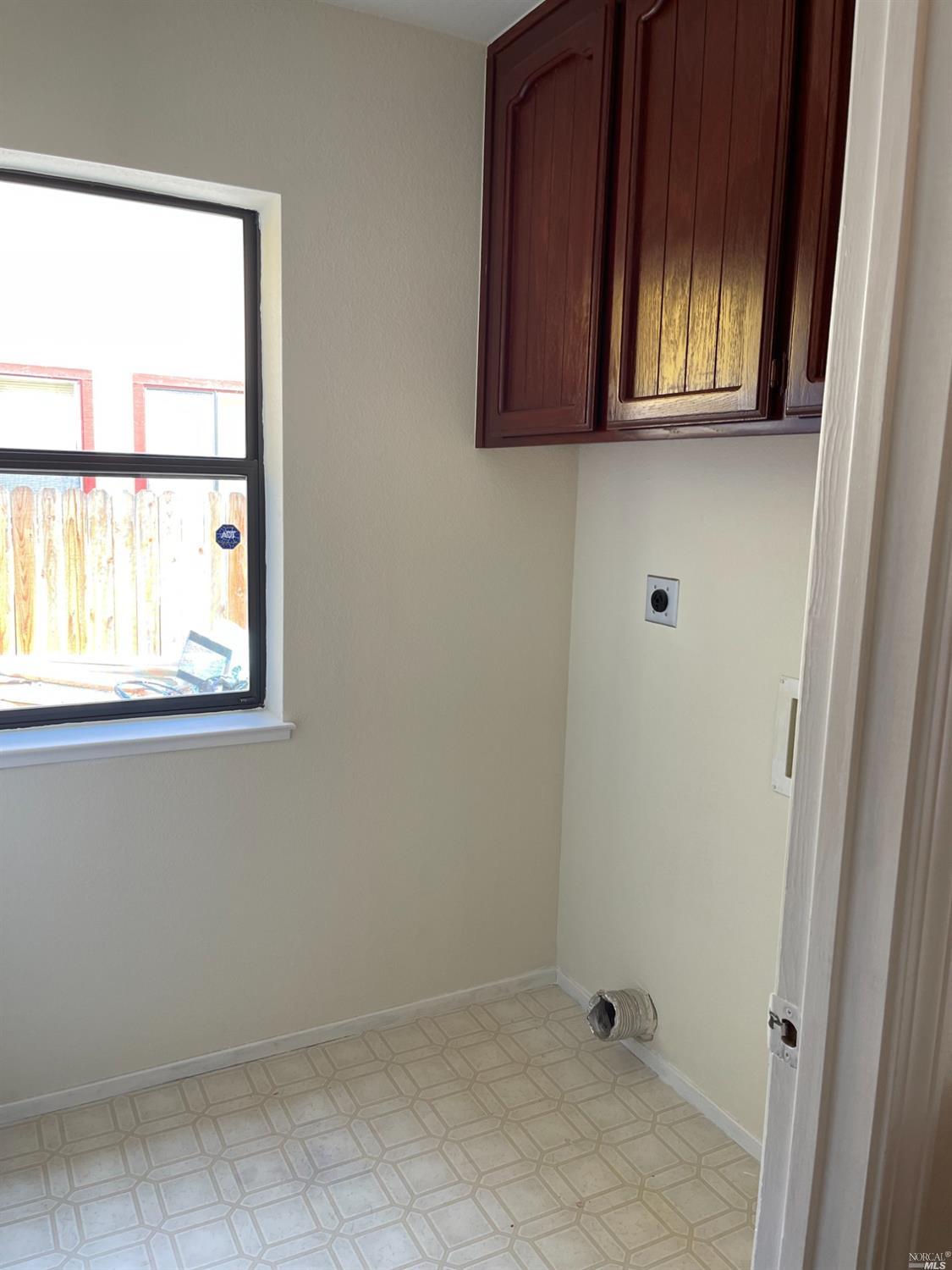 431 Darley Drive Vallejo, CA 94591 - Photo 14 of 27 a view of cabinets and a window in a room